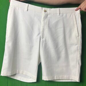 Peter Millar White Golf Shorts Golf-Branded Back Pocket — Size 36